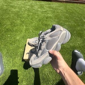 Yeezy 500
